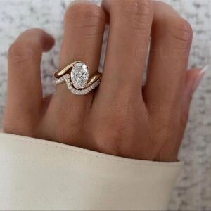 Elegant Gold and Silver Ring Set